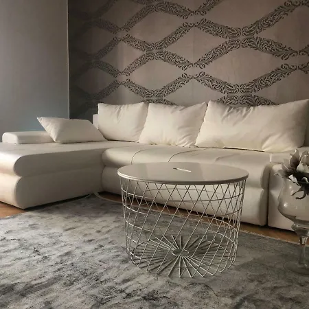 Lendvay Palace Apartment
